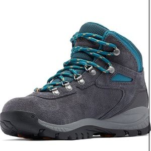 Columbia Women's Newton Ridge Plus Waterproof Amped Hiking Shoe